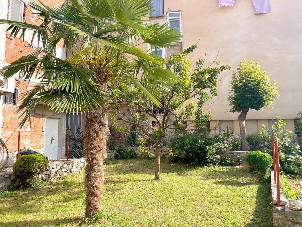 Makedonka Apartments Ohrid Bagian luar foto