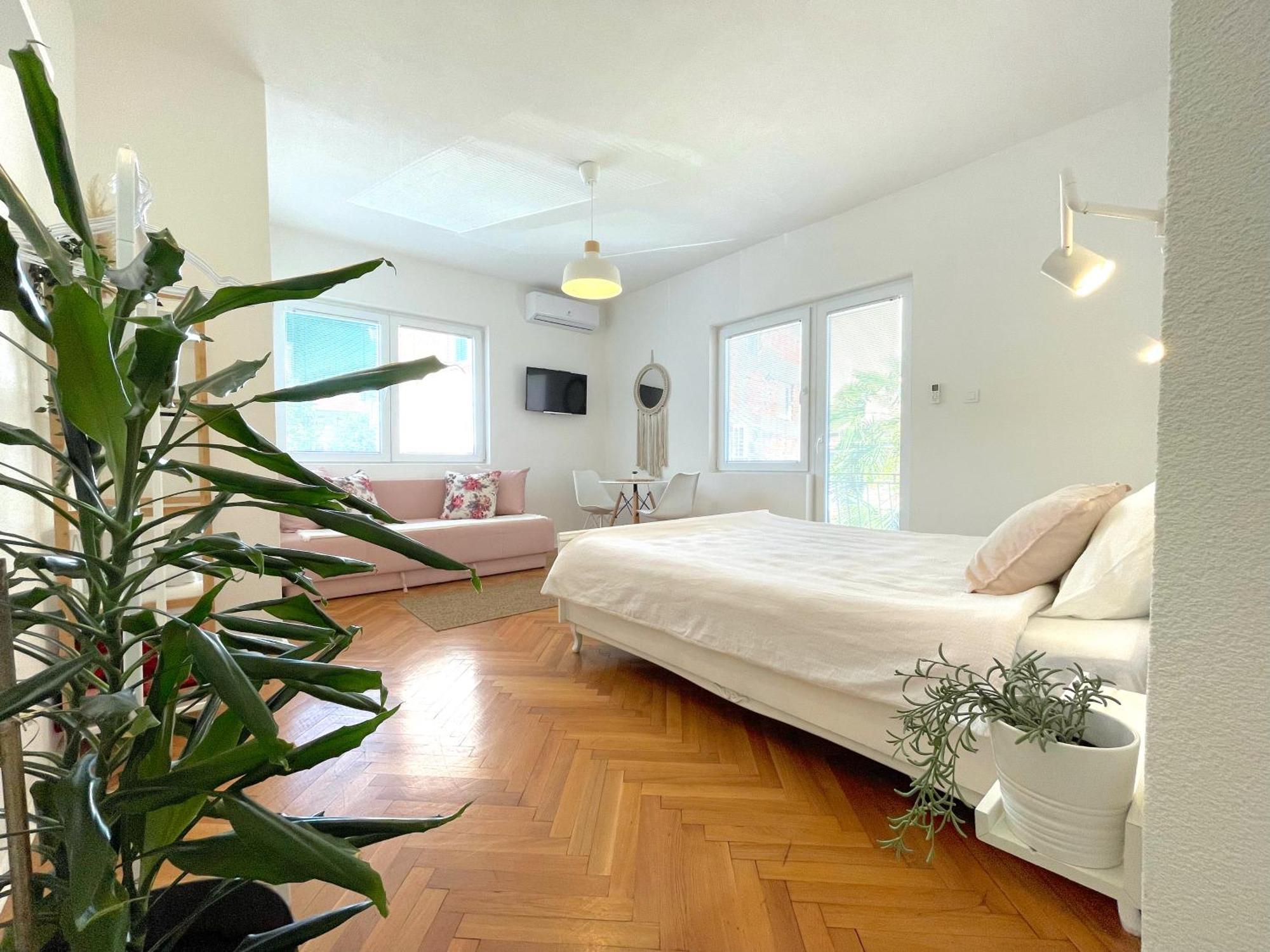 Makedonka Apartments Ohrid Bagian luar foto